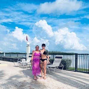 Meet your Posher, Policarpa